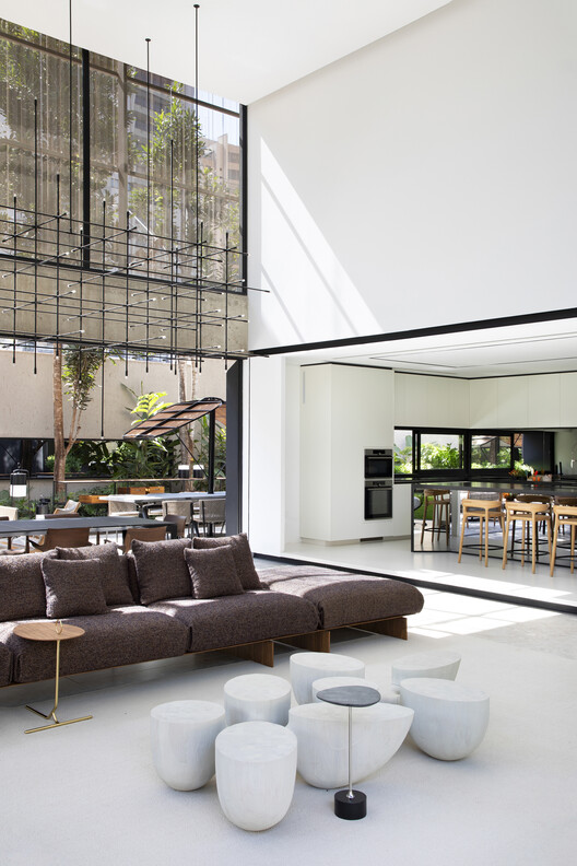 Ella House / Studio Memo Ella House / Studio Memo - Interior Photography, Living Room, Sofa, Table, Chair