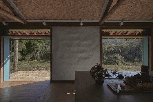 Casa Ibitipoca / Gávea Arquitetos - 室内图, 木头