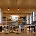 Biblioteca Central em Stevens Ranch / Miller Hull Partnership + Steele Associates Architects - Fotografia de Interiores, Edificios Públicos, Iluminação