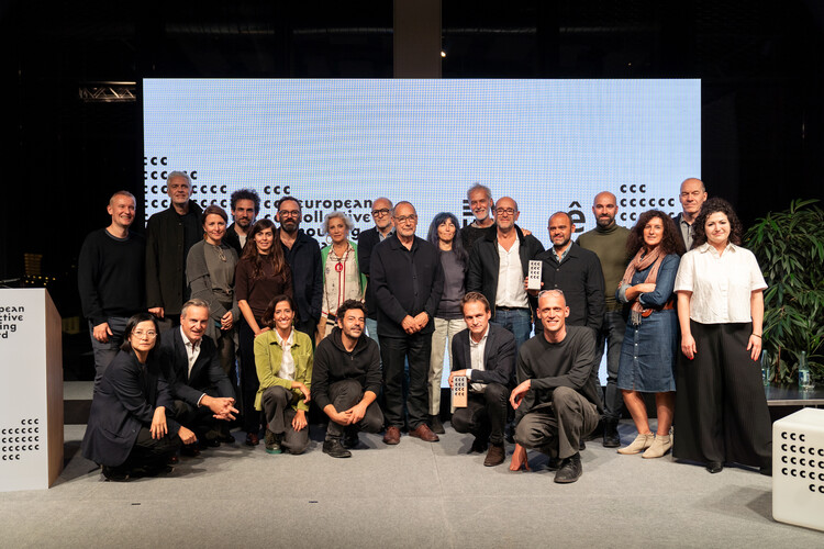 Two Projects in Paris Win the European Collective Housing Award - Image 3 of 6