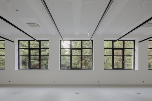 Fusion Creative Workshop / ARCHI.DOC Fusion Creative Workshop / ARCHI.DOC - Interior Photography, Lighting, Glass