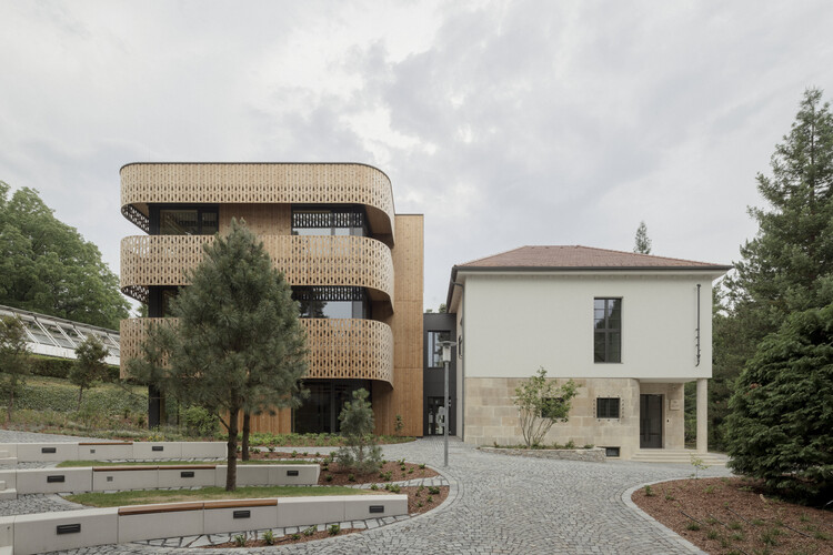 Fusion Creative Workshop / ARCHI.DOC - Exterior Photography