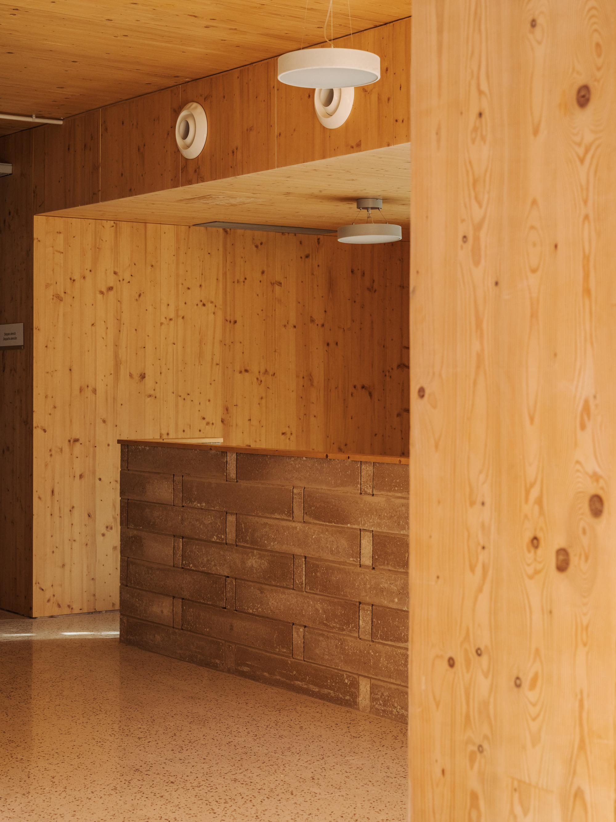 Son Ferriol construye un centro de salud que cuida también materiales, entorno y vida útil, vista 3