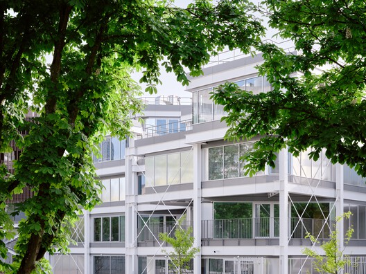 Campus du Parc / IT'S Studio Campus du Parc / IT'S Studio - Exterior Photography, Balcony