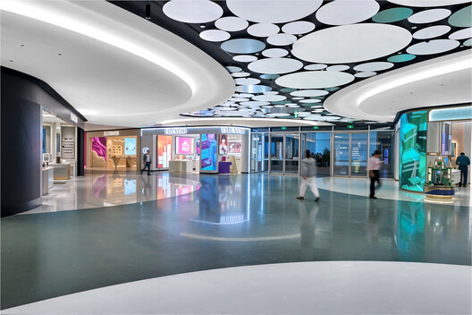 Shenzhen Bay MixC Phase II / Ippolito Fleitz Group - Interior Photography, Lighting, Glass