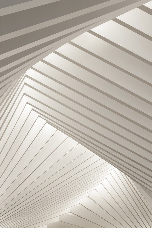 Shenzhen Bay MixC Phase II / Ippolito Fleitz Group - Image 12 of 31