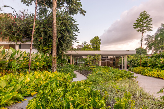 Promenade House / studio gm Promenade House / studio gm - Exterior Photography, Garden