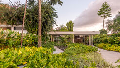 Promenade House / studio gm