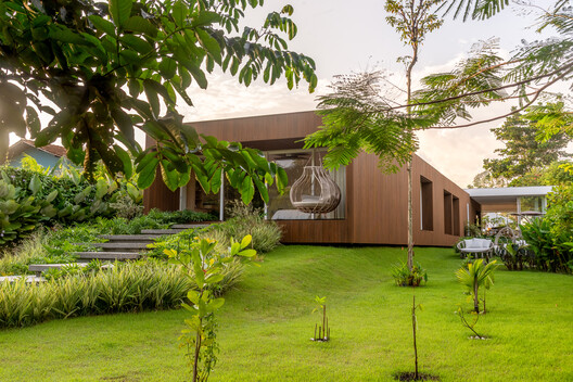 Promenade House / studio gm Promenade House / studio gm - Image 3 of 33
