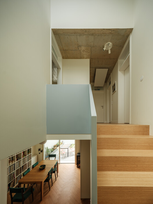 House in Belém / Filipe Borges de Macedo House in Belém / Filipe Borges de Macedo - Interior Photography, Wood