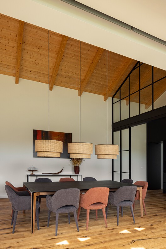 Colares Sintra House / Sabrab Colares Sintra House / Sabrab - Interior Photography, Living Room, Wood, Chair, Table, Lighting