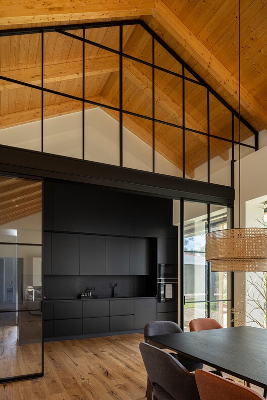 Colares Sintra House / Sabrab Colares Sintra House / Sabrab - Interior Photography, Kitchen, Wood, Chair, Glass, Beam