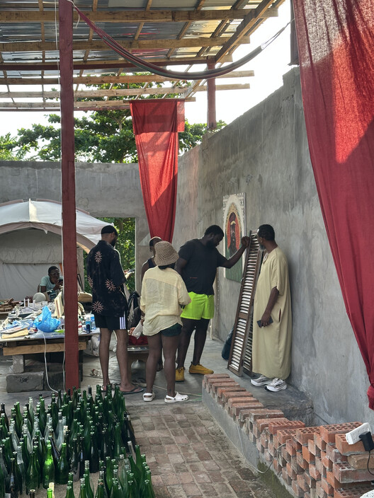Process as Practice: Building with Reclaimed Materials on Tarkwa Bay, Lagos - Image 15 of 18