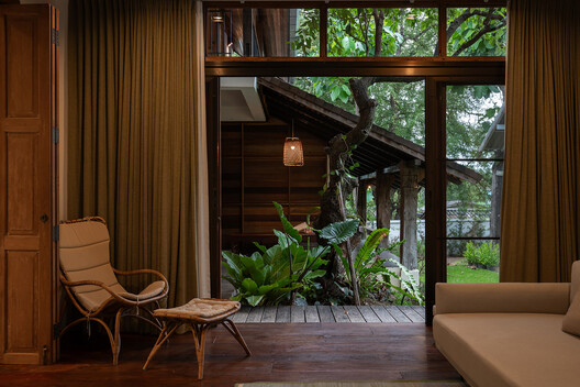 Villa Sanlomjoy / Yangnar Studio Villa Sanlomjoy / Yangnar Studio - Interior Photography, Wood, Chair