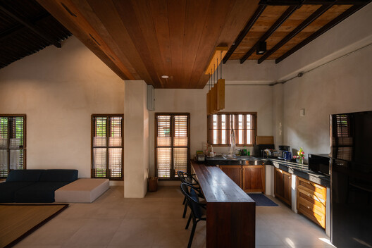 Villa Sanlomjoy / Yangnar Studio Villa Sanlomjoy / Yangnar Studio - Interior Photography, Kitchen, Wood, Lighting, Chair, Beam