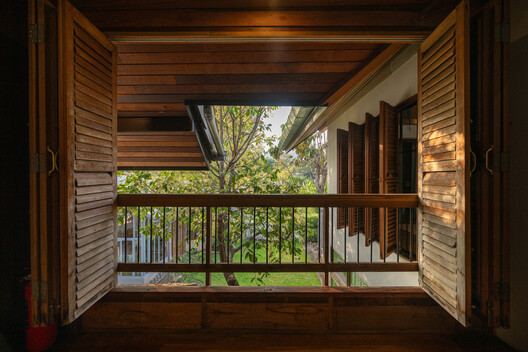 Villa Sanlomjoy / Yangnar Studio Villa Sanlomjoy / Yangnar Studio - Image 4 of 21