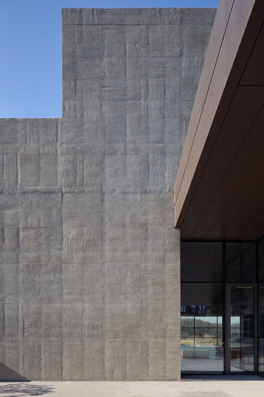 Creasvalley CC Clubhouse / LJL Architects Creasvalley CC Clubhouse / LJL Architects - Image 13 of 35
