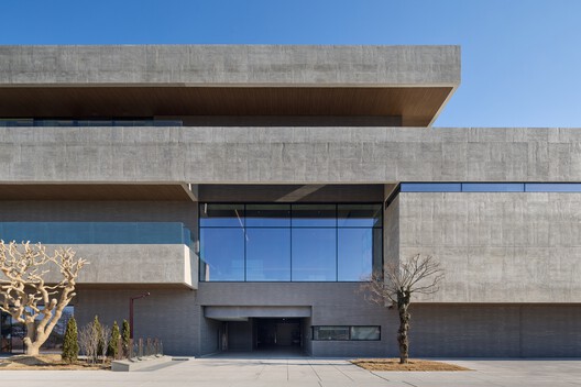 Creasvalley CC Clubhouse / LJL Architects Creasvalley CC Clubhouse / LJL Architects - Exterior Photography, Concrete