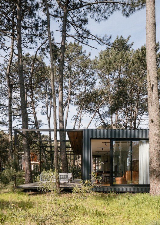 Anja House / iHouse estudio Anja House / iHouse estudio - Exterior Photography, Wood