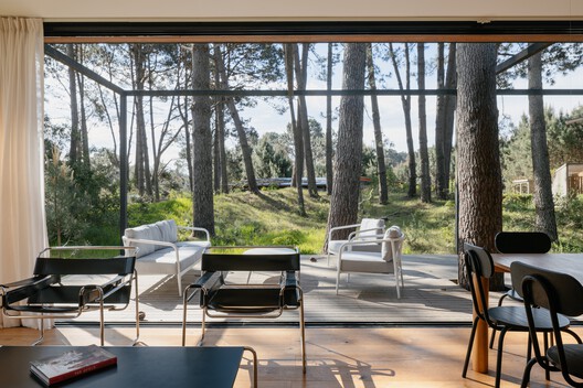 Anja House / iHouse estudio Anja House / iHouse estudio - Interior Photography, Living Room, Wood, Chair, Table, Glass