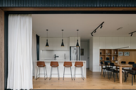 Anja House / iHouse estudio Anja House / iHouse estudio - Interior Photography, Wood, Table, Chair, Lighting, Kitchen, Glass