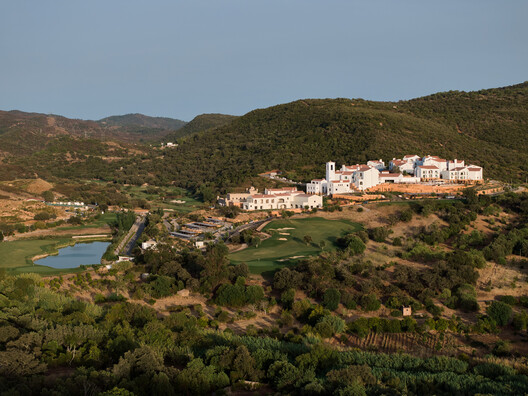 Ombria Hotel and Apartments Loulé / PROMONTORIO Ombria Hotel and Apartments Loulé / PROMONTORIO - Image 6 of 27