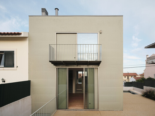 Rana House / STUDIO_LPP - Exterior Photography, Facade, Door, Balcony, Concrete, Handrail