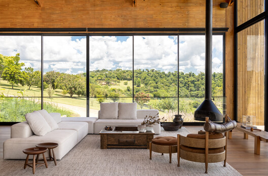 Dam House / 24 7 Arquitetura - Interior Photography, Living Room, Chair