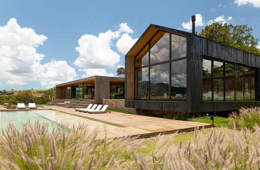 Dam House / 24 7 Arquitetura - Image 12 of 35