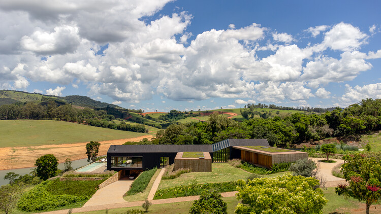 Casa Dam / 24 7 Arquitetura - Imagen 9 de 35