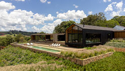 Dam House / 24 7 Arquitetura