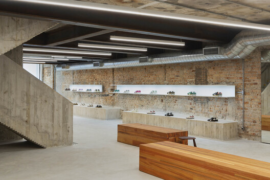 Veja São Paulo Store / Roberto Somlo Arquitetura Veja São Paulo Store / Roberto Somlo Arquitetura - Image 5 of 28