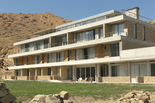 Lele Hotel / The Lab Evn - Image 2 of 30