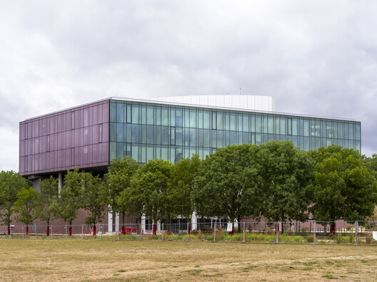 Palacio de Justicia de Lille / OMA Palacio de Justicia de Lille / OMA - Fotografía exterior