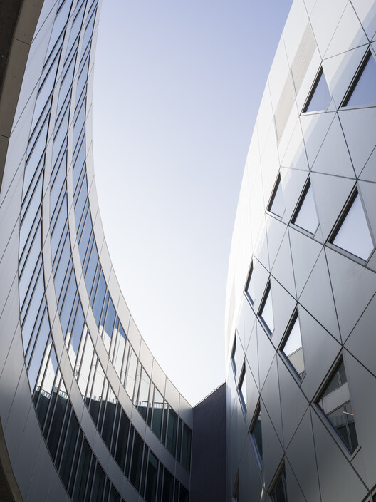 Palacio de Justicia de Lille / OMA Palacio de Justicia de Lille / OMA - Fotografía exterior, Vidrio