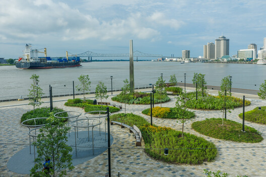 Goldring Woldenberg Riverfront Park / Eskew+Dumez+Ripple Goldring Woldenberg Riverfront Park / Eskew+Dumez+Ripple - Image 23 of 26
