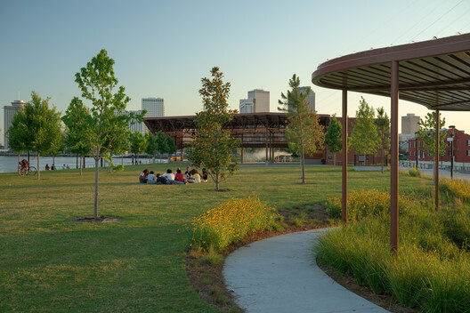 Goldring Woldenberg Riverfront Park / Eskew+Dumez+Ripple Goldring Woldenberg Riverfront Park / Eskew+Dumez+Ripple - Image 12 of 26