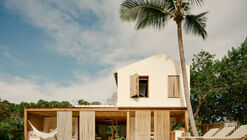 Bahia House / Patricia Martinez Arquitetura