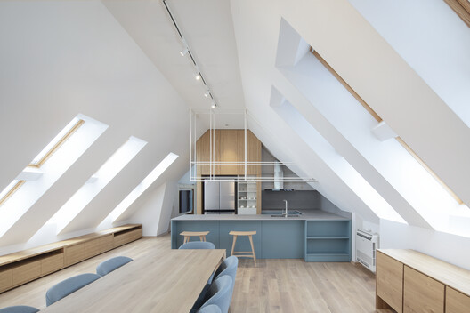 How Material Choices Shape Contemporary Additions to Historic Buildings How Material Choices Shape Contemporary Additions to Historic Buildings - Image 6 of 8