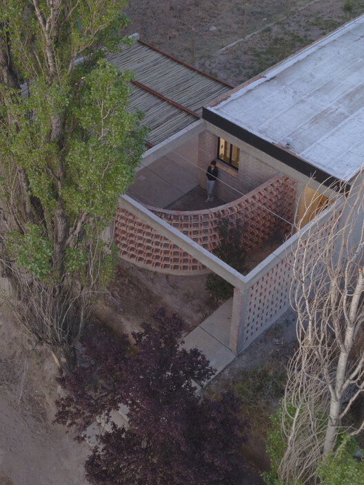 T-237 House / UNO MÁS UNO Arquitectos - Exterior Photography, Concrete