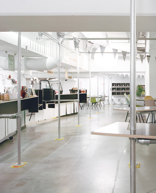 Scaffolding as Interior Architecture: The Longevity of Temporary Structures - Image 14 of 26
