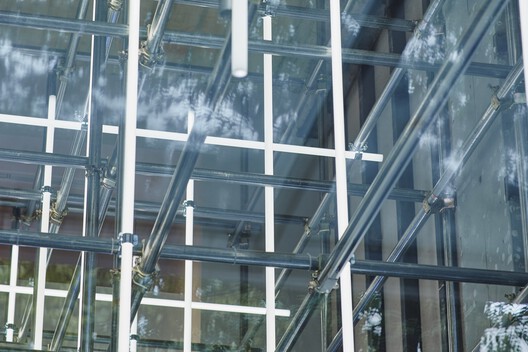 Scaffolding as Interior Architecture: The Longevity of Temporary Structures - Image 2 of 26