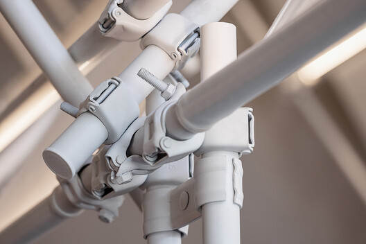 Scaffolding as Interior Architecture: The Longevity of Temporary Structures - Image 13 of 26