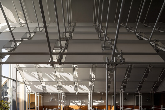 Scaffolding as Interior Architecture: The Longevity of Temporary Structures - Image 7 of 26