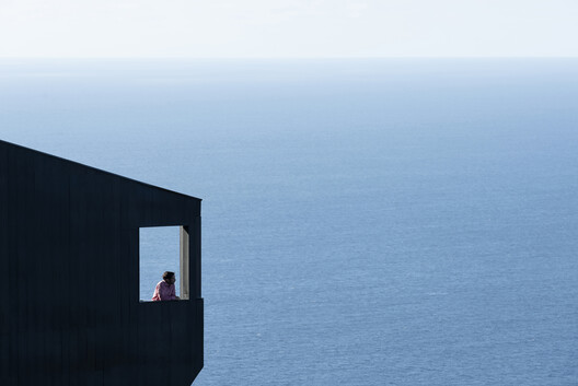 Mirador House / Rodrigo de la Cerda Arquitecto Mirador House / Rodrigo de la Cerda Arquitecto - Image 17 of 33