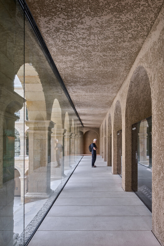 Basque Museum Bilbao / VAILLO + ARCHITECTS Basque Museum Bilbao / VAILLO + ARCHITECTS - Interior Photography, Arch, Column, Arcade, Concrete
