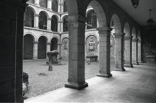 Basque Museum Bilbao / VAILLO + ARCHITECTS Basque Museum Bilbao / VAILLO + ARCHITECTS - Image 20 of 38