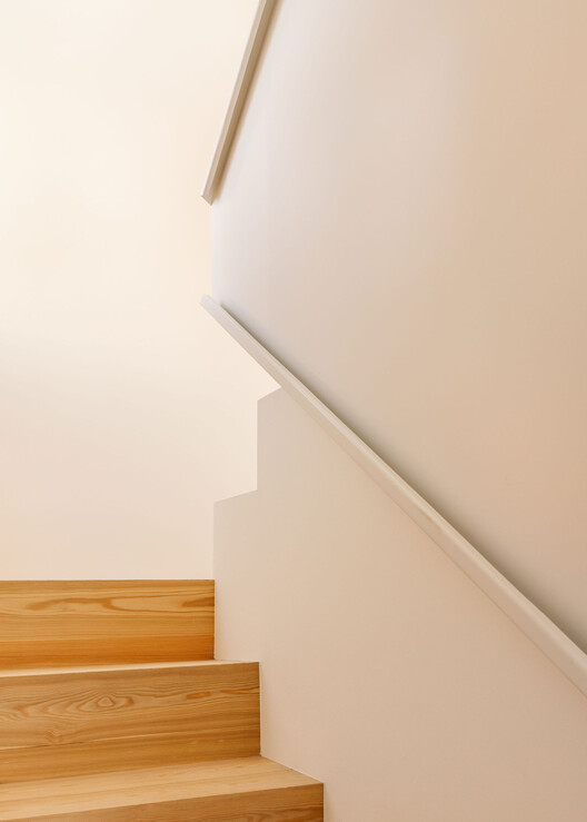 Poliedro I House / Volume Architecture Lisbon Studio Poliedro I House / Volume Architecture Lisbon Studio - Image 22 of 38
