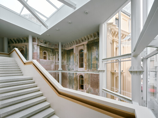Muammer Karaca Theatre Refurbishment / Novos Studio Muammer Karaca Theatre Refurbishment / Novos Studio - Image 10 of 35