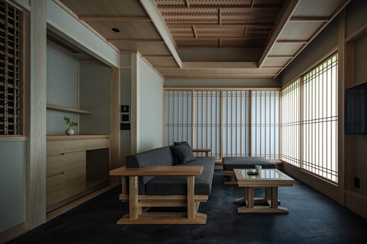 Nazuna Hakone Miyanoshita Hotel / STUDIO ALUC Nazuna Hakone Miyanoshita Hotel / STUDIO ALUC - Interior Photography, Living Room, Wood, Glass